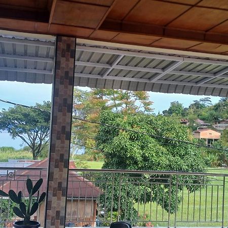Toba Boi Hotel ตุกตุก ภายนอก รูปภาพ